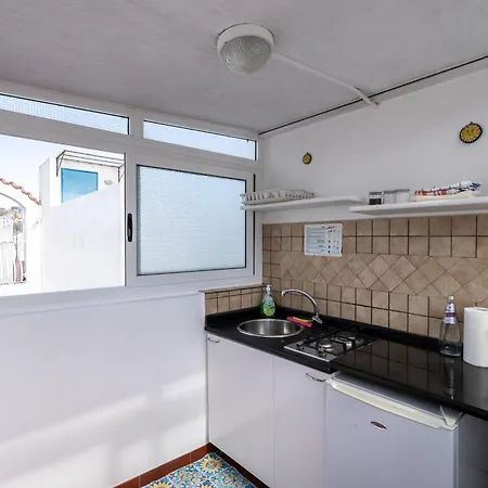 Lo Nardo Apartmanhotel Lipari